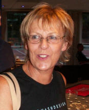 ... while 'Auntie' Sue looks after Peter ...